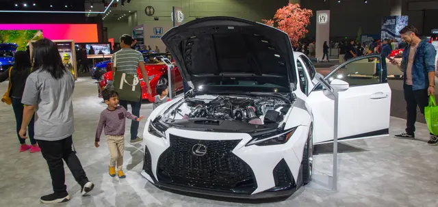Lexus IS XE30