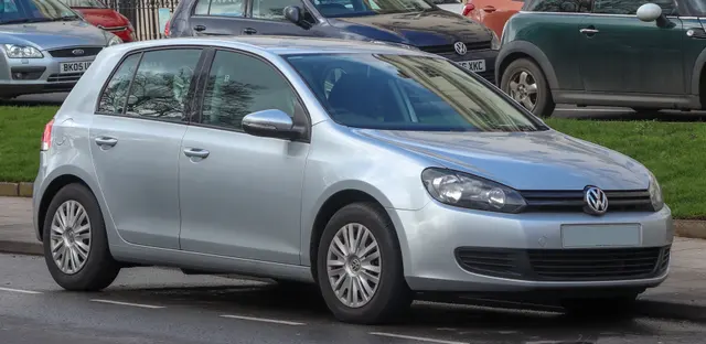 Volkswagen Golf VI